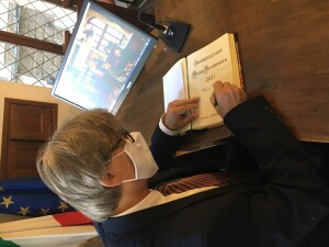 Prof. Mario Enrico Pè